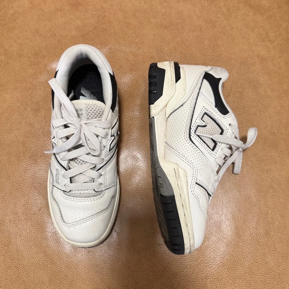 New Balance 550 sneakers - Picture 1 of 10